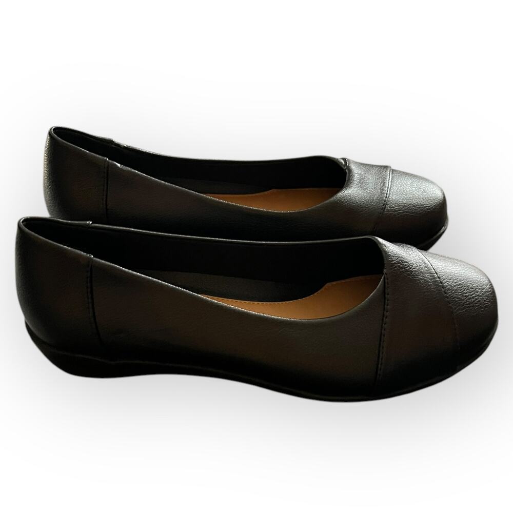 Comfortview Gab 07118 Women's Black Round Toe Slip-On Flat Ballet Flat Size 10W